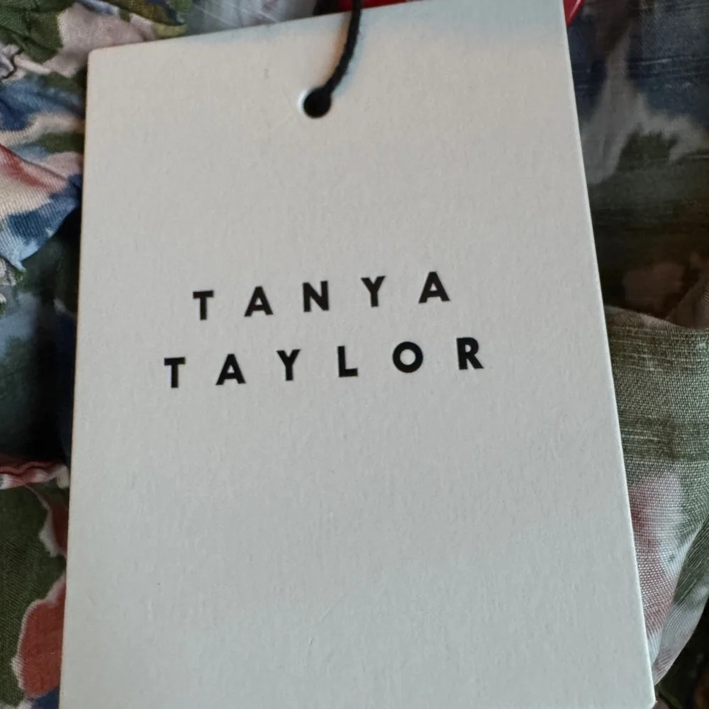NWT Tanya Taylor Floral Palmer Pants
Size 2 - Picture 9 of 10
